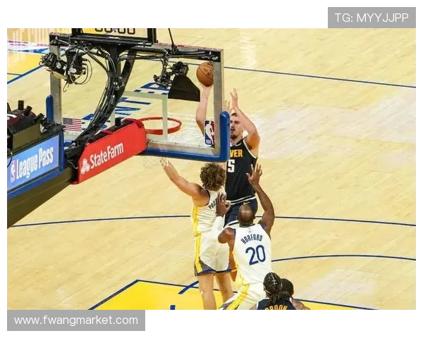 库里轰42分力压戈登50分表现 勇士加时鏖战险胜掘金夺关键胜利 库里轰42分力压戈登50分表现 勇士加时鏖战险胜掘金夺关键胜利