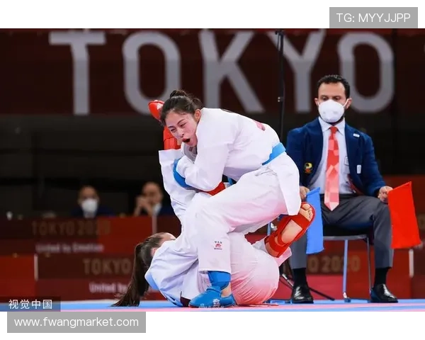 全运会空手道女子61公斤级决赛 北京队龚莉勇夺金牌